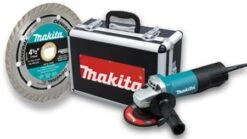 Makita 9557PBX1 4-1/2 In Paddle Switch Angle Grinder W/ Case And Grinding Wheels -3D Prima Boutique 9557pbx1 001