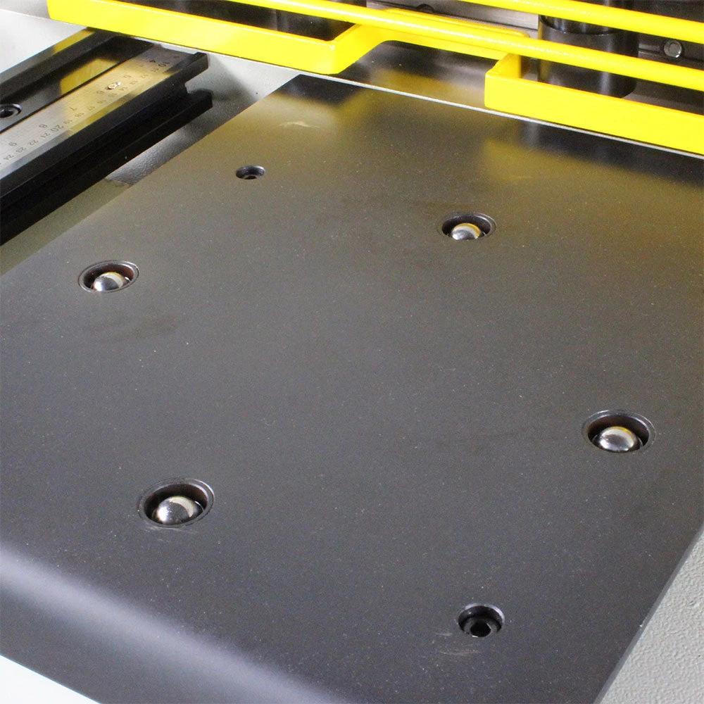 Baileigh 1007087 SH-5203-HD 220V 52"x 1/4" Hydraulic Sheet Metal Shear 3 Baileigh 1007087 SH-5203-HD 220V 52"x 1/4" Hydraulic Sheet Metal Shear – Image 3