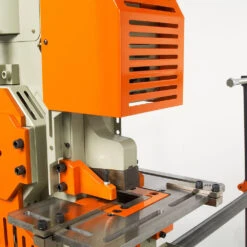 Baileigh 1007812 230V 3PH 62 Ton Ironworker W/ 5 Integrated Stations -3D Prima Boutique BLH 1007812 6