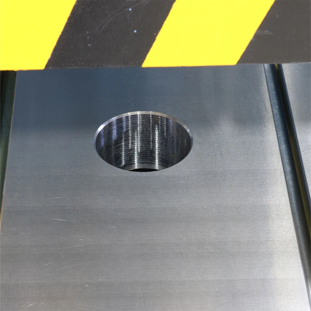 Baileigh 1015407 CFP-30HD 30 Ton Heavy Duty Hydraulic C-Frame Press 2 Baileigh 1015407 CFP-30HD 30 Ton Heavy Duty Hydraulic C-Frame Press – Image 2