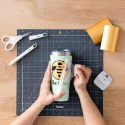 Cricut - Joy Xtra - Transfer Tape - Bande De Transfert - 24,1 Cm X 6 M 7 Cricut - Joy Xtra - Transfer Tape - Bande De Transfert - 24,1 Cm X 6 M -3D Prima Boutique Cricut JoyXtra TransferTape BandedeTransfert 24 1cmx6m 2