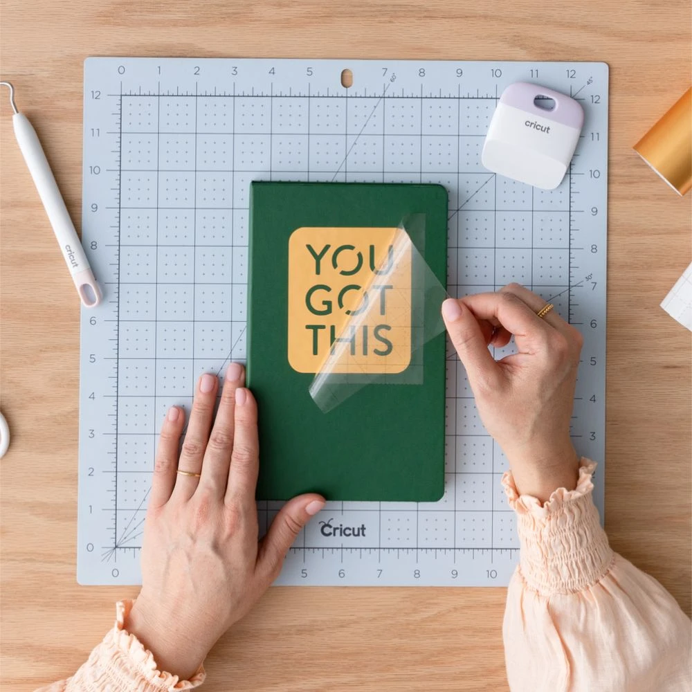 Cricut - Joy Xtra - Transfer Tape - Bande De Transfert - 24,1 Cm X 6 M 2 Cricut - Joy Xtra - Transfer Tape - Bande De Transfert - 24,1 Cm X 6 M – Image 2