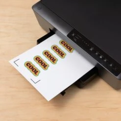 Cricut - 12 Feuilles De Vinyle Imprimable (Printable Vinyl ) - Blanc - A4 -3D Prima Boutique Cricut PrintableVinyl 12FeuillesdeVinyleImprimable Blanc 21x29 7cm 3 6c380048 3f89 4459 be1c fbf9a1f771a8