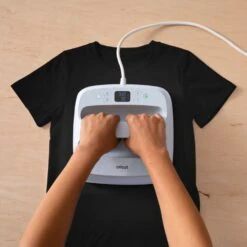 Cricut Joy Xtra - Smart Iron-On - Vinyle Thermocollant - Blanc Mat - 24,1 X 61 Cm -3D Prima Boutique CricutJoyXtra SmartIron On VinyleThermocollant BlancMat 24 1x61cm 3 a4971ad1 ae97 46c2 be65 e6f3592c6265