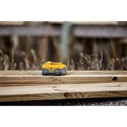 DeWalt DCB2108 20V MAX XR POWERPACK 8AH Durable Battery 10 DeWalt DCB2108 20V MAX XR POWERPACK 8AH Durable Battery -3D Prima Boutique DCB2108 hash escaped 5