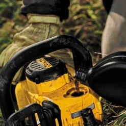 DeWALT DCCS670X1 60V MAX FLEXVOLT 16" 3.0Ah Brushless Lithium-Ion Chainsaw Kit -3D Prima Boutique DCCS670X1 8