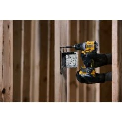 DeWALT DCD800D1E1 20V MAX XR 1/2" Brushless Cordless Drill/Driver Kit -3D Prima Boutique DCD800D1E1 4