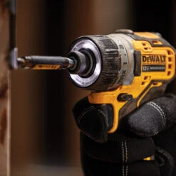 DeWALT DCF601F2 12V MAX XTREME Brushless 1/4 Inch Cordless Screwdriver Kit -3D Prima Boutique DCF601F2 5