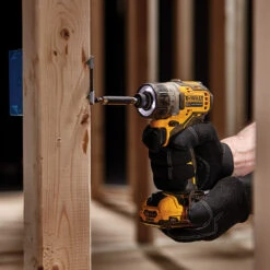 DeWALT DCF601F2 12V MAX XTREME Brushless 1/4 Inch Cordless Screwdriver Kit -3D Prima Boutique DCF601F2 7
