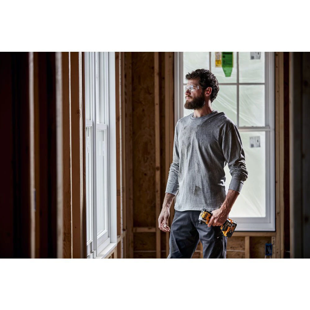 DeWALT DCF850P2 20V MAX 1/4" Atomic Brushless Cordless Impact Driver Kit 4 DeWALT DCF850P2 20V MAX 1/4" Atomic Brushless Cordless Impact Driver Kit – Image 4