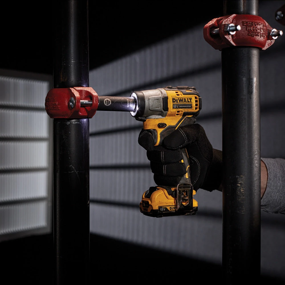 DeWALT DCF902B 12V MAX XTREME Brushless 3/8 Inch Impact Wrench - Bare Tool 5 DeWALT DCF902B 12V MAX XTREME Brushless 3/8 Inch Impact Wrench - Bare Tool – Image 5