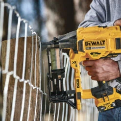 DeWALT DCFS950P2 20V MAX XR 9 GA Brushless Cordless Fencing Stapler Kit -3D Prima Boutique DCFS950P2 5