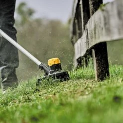 DeWALT DCKO975M1 20V Cordless String Trimmer/Blower Combo Kit -3D Prima Boutique DCKO975M1 10