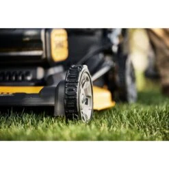DeWALT DCMWSP256U2 2X20V MAX XR Cordless RWD Self Propelled Mower Kit -3D Prima Boutique DCMWSP256U2 6
