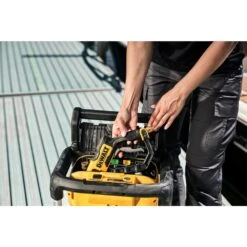 DeWALT DCPW1600Y2 DeWALT 2X20V 1600 PSI Pressure Washer Kit -3D Prima Boutique DCPW1600Y2 12