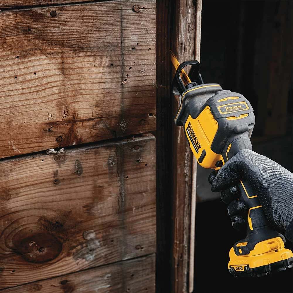 DeWALT DCS312B 12V MAX XTREME Brushless Compact Reciprocating Saw - Bare Tool 6 DeWALT DCS312B 12V MAX XTREME Brushless Compact Reciprocating Saw - Bare Tool – Image 6