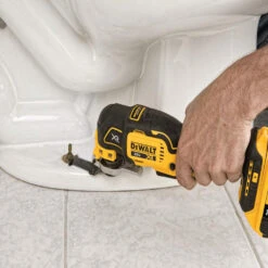 DeWALT DCS356B 20V MAX XR Cordless 3 Speed Oscillating Multi-Tool - Bare Tool -3D Prima Boutique DCS356B 5