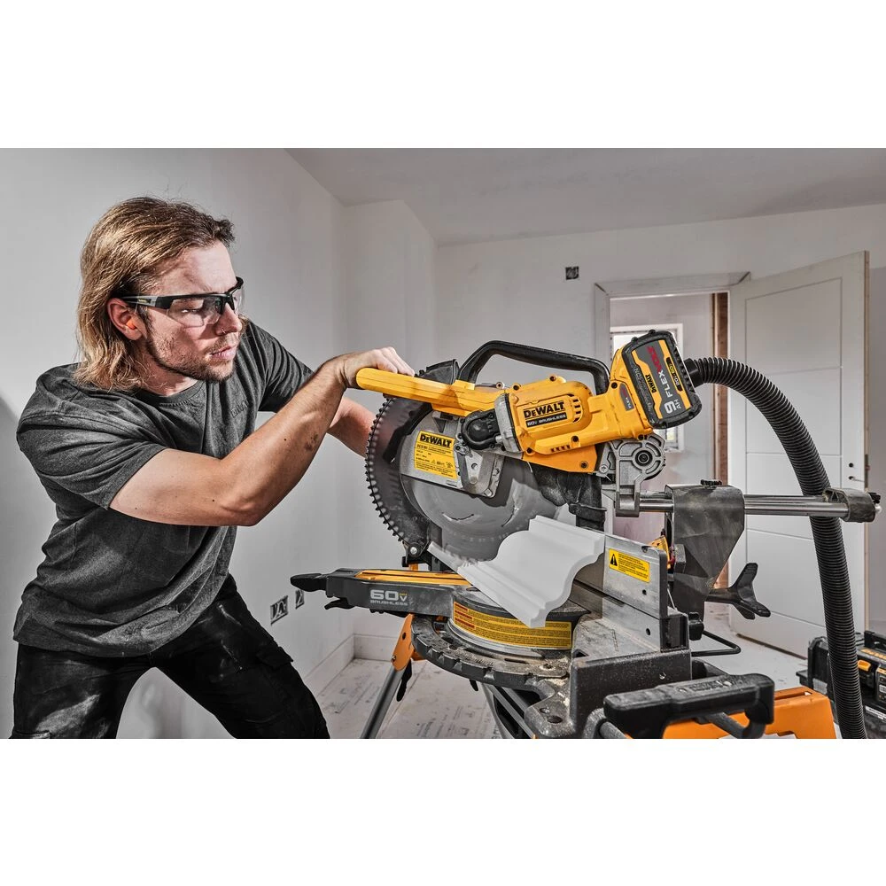 DeWALT DCS781X1 60V 12" MAX Brushless Li-Ion Double Bevel Sliding Miter Saw 7 DeWALT DCS781X1 60V 12" MAX Brushless Li-Ion Double Bevel Sliding Miter Saw – Image 7
