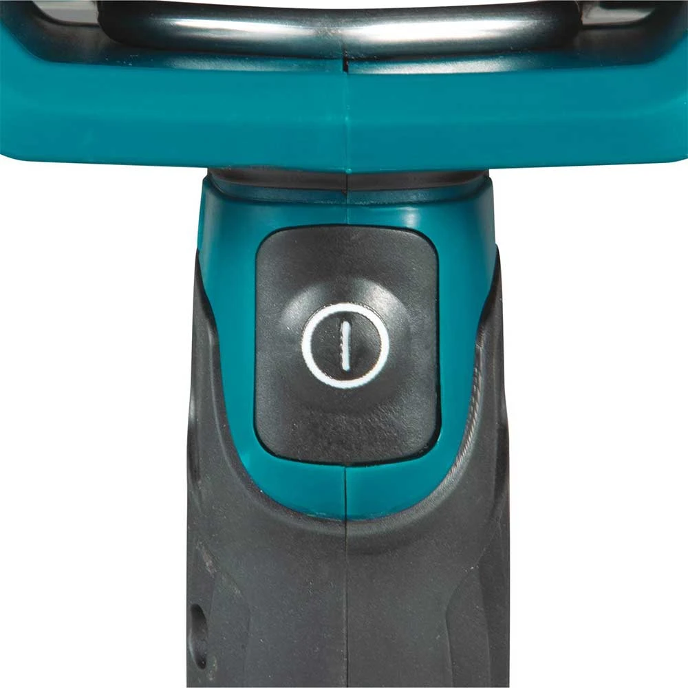 Makita DML812 18V LXT Li-Ion Cordless L.E.D. Flashlight/Spotlight -Bare Tool 4 Makita DML812 18V LXT Li-Ion Cordless L.E.D. Flashlight/Spotlight -Bare Tool – Image 4