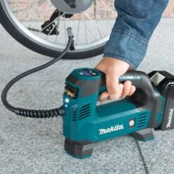 Makita DMP180SYX 18V LXT Lithium-Ion Cordless Inflator 1.5 Ah Kit -3D Prima Boutique DMP180SYX 3