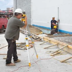 DeWALT DW096 13" 26x Magnefication Auto Optical Level Package -3D Prima Boutique DW096 3 6fb8276d 55c6 4c30 ac56 93f2d54b3c5e