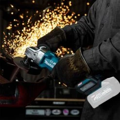 Makita GAG04Z 40V MAX XGT 4-1/2” / 5" Brushless Li-Ion Angle Grinder - Bare Tool -3D Prima Boutique GAG04Z 7