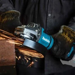 Makita GAG10Z 40V MAX XGT 7" / 9" Li-Ion Paddle Switch Angle Grinder - Bare Tool -3D Prima Boutique GAG10Z 9
