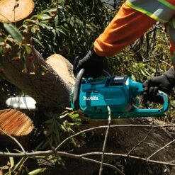 Makita GCU04T1 40V Max XGT 18" Brushless Cordless Chain Saw Kit -3D Prima Boutique GCU04T1 3 940f7138 cbb8 47d7 992e 6d4bd1948305