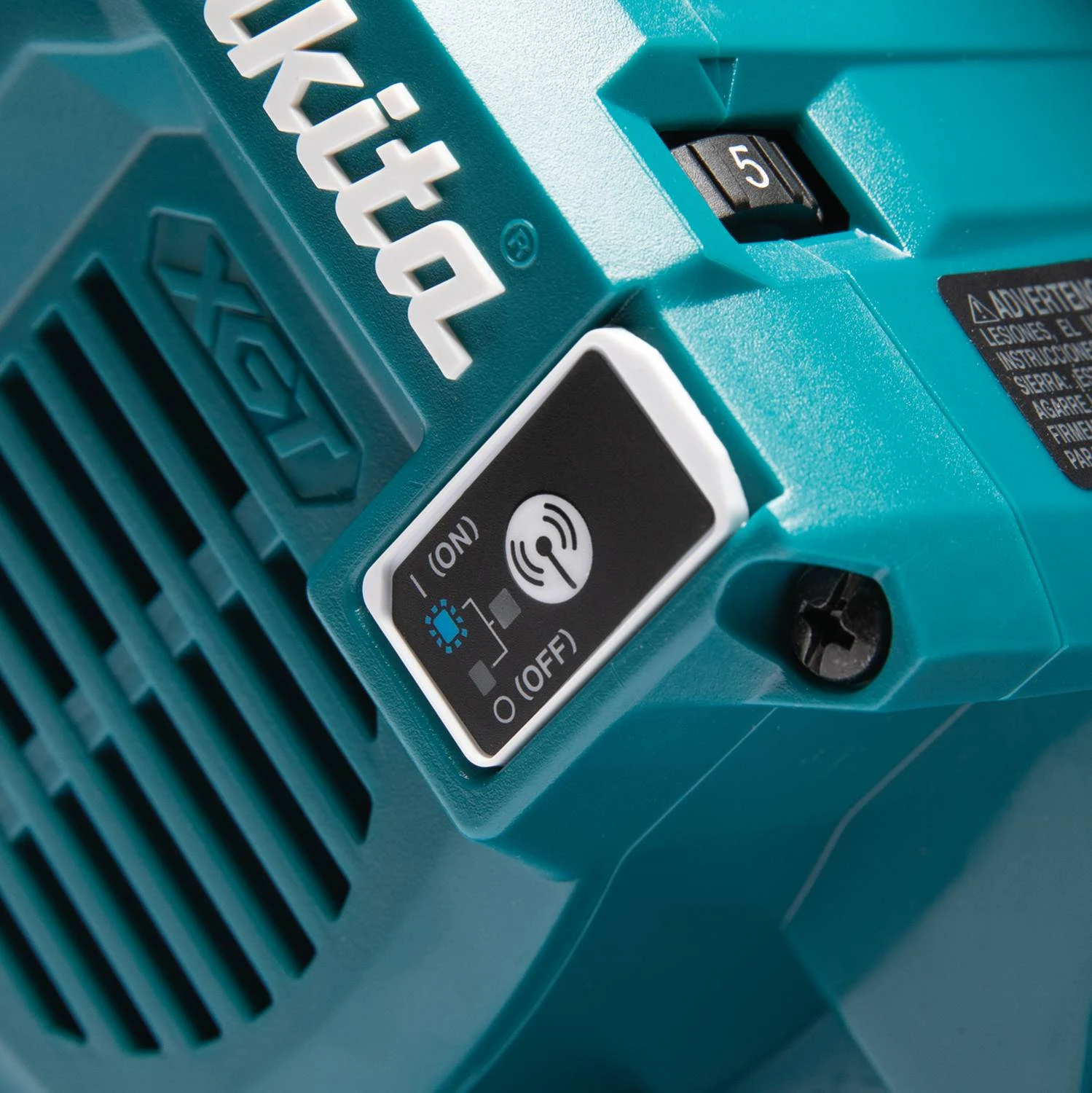 Makita GPS01Z 40V MAX XGT 6-1/2" Plunge Circular Saw AWS Capable - BareTool 5 Makita GPS01Z 40V MAX XGT 6-1/2" Plunge Circular Saw AWS Capable - BareTool – Image 5