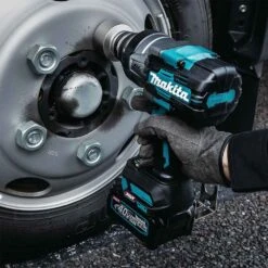 Makita GWT01D 40V MAX XGT 3/4" Sq. Brushless Cordless Drive Impact Wrench Kit -3D Prima Boutique GWT01D 9