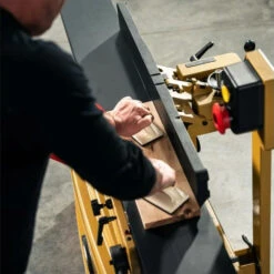 Powermatic PJ-882HHT 230V 2 HP 1 PH 8" Parallelogram Jointer W/ Armorglide -3D Prima Boutique PWC PJ 882HHT 3