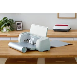 Cricut - Smart Vinyl - Argent Mat (33x91cm) -3D Prima Boutique P 618000 S 4 d887748a 9c73 45f6 92f3 fda1c3befa89