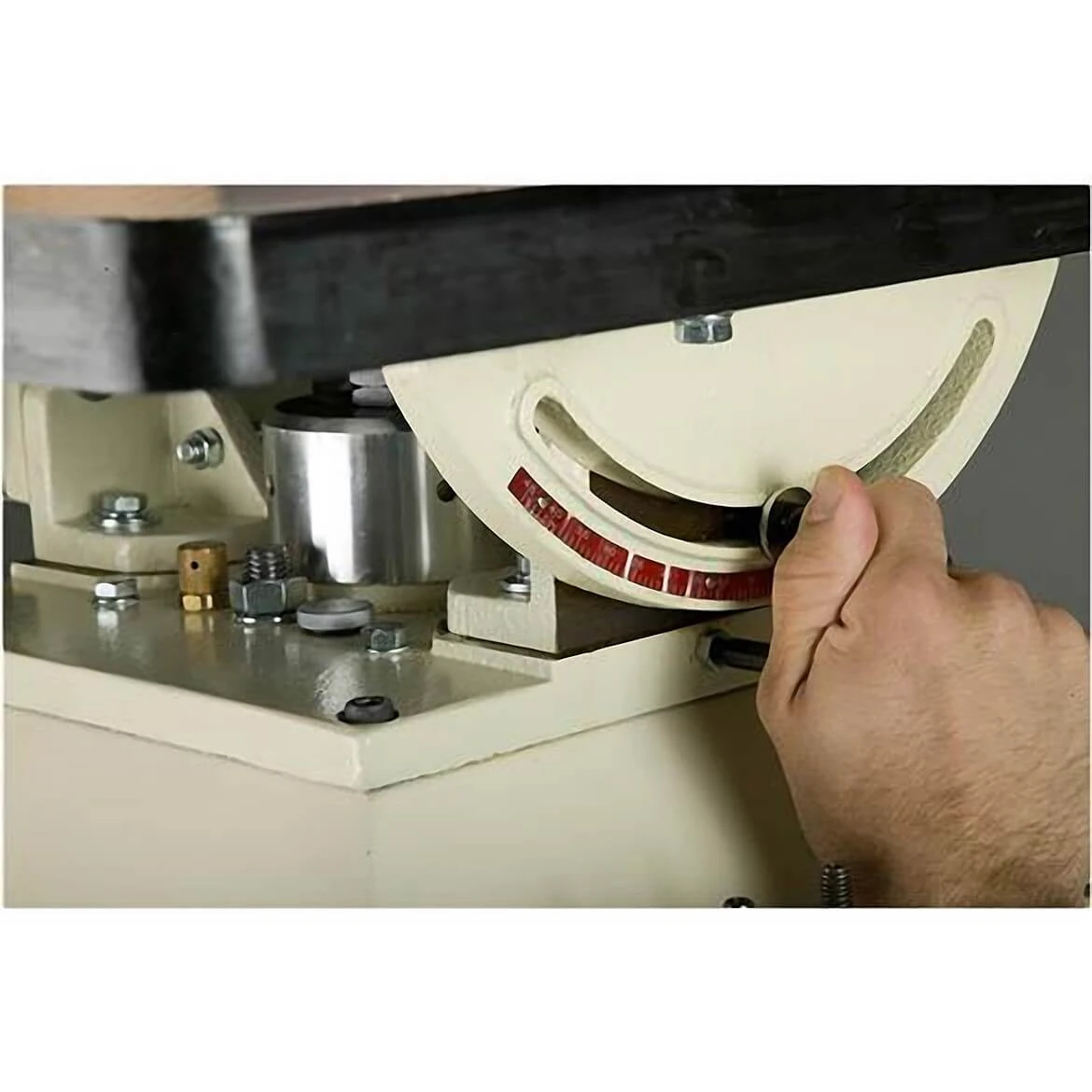 Shop Fox W1686 1 Hp Oscillating Spindle Sander Cabinet Style With Table Inserts 7 Shop Fox W1686 1 Hp Oscillating Spindle Sander Cabinet Style With Table Inserts – Image 7