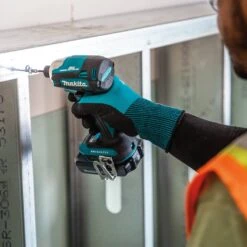 Makita XDT19R 18V LXT Brushless Cordless Compact 4-Speed Impact Driver Kit -3D Prima Boutique XDT19R 4 873750b1 2b0e 4572 864c fff3a98a46ea