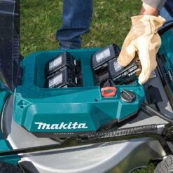 Makita XML08PT1 18V X2 36 LXT 21" Self Propelled Lawn Mower W/ 4 Batteries -3D Prima Boutique XML08PT1 5