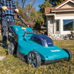 Makita XML14CT1 18V X2 36V LXT 19" Self-Propelled Lawn Mower Kit W/ 4 Batteries -3D Prima Boutique XML14CT1 4