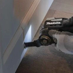 Makita XMT04ZB 18V LXT Sub-Compact Brushless StarlockMax Multi-Tool - Bare Tool 11 Makita XMT04ZB 18V LXT Sub-Compact Brushless StarlockMax Multi-Tool - Bare Tool -3D Prima Boutique XMT04ZB 5