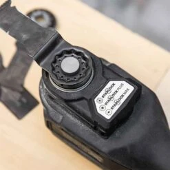 Makita XMT04ZB 18V LXT Sub-Compact Brushless StarlockMax Multi-Tool - Bare Tool 12 Makita XMT04ZB 18V LXT Sub-Compact Brushless StarlockMax Multi-Tool - Bare Tool -3D Prima Boutique XMT04ZB 6