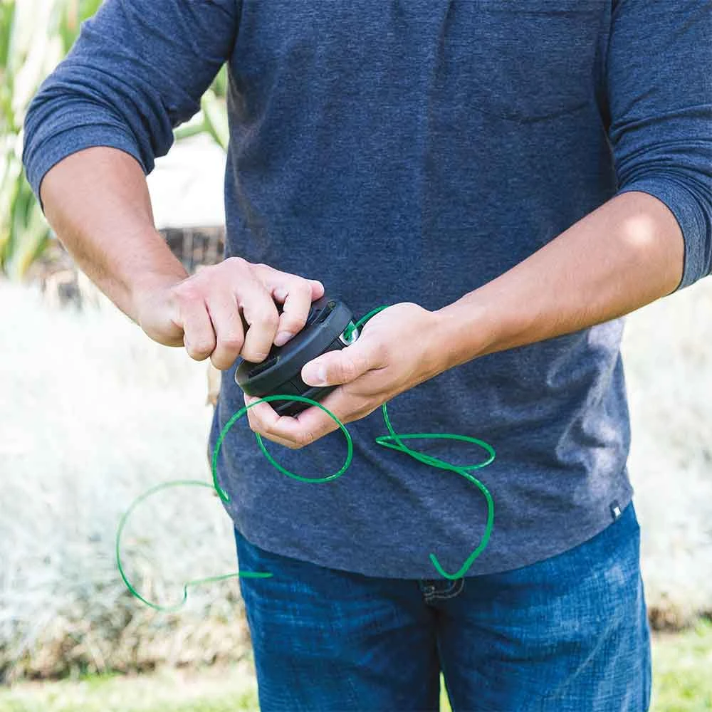 Makita XUX02SM1X3 18V LXT 13" Li-Ion String Trimmer/Blower Attachment Combo Kit 12 Makita XUX02SM1X3 18V LXT 13" Li-Ion String Trimmer/Blower Attachment Combo Kit – Image 12