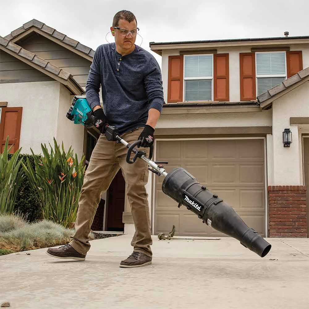 Makita XUX02SM1X3 18V LXT 13" Li-Ion String Trimmer/Blower Attachment Combo Kit 5 Makita XUX02SM1X3 18V LXT 13" Li-Ion String Trimmer/Blower Attachment Combo Kit – Image 5