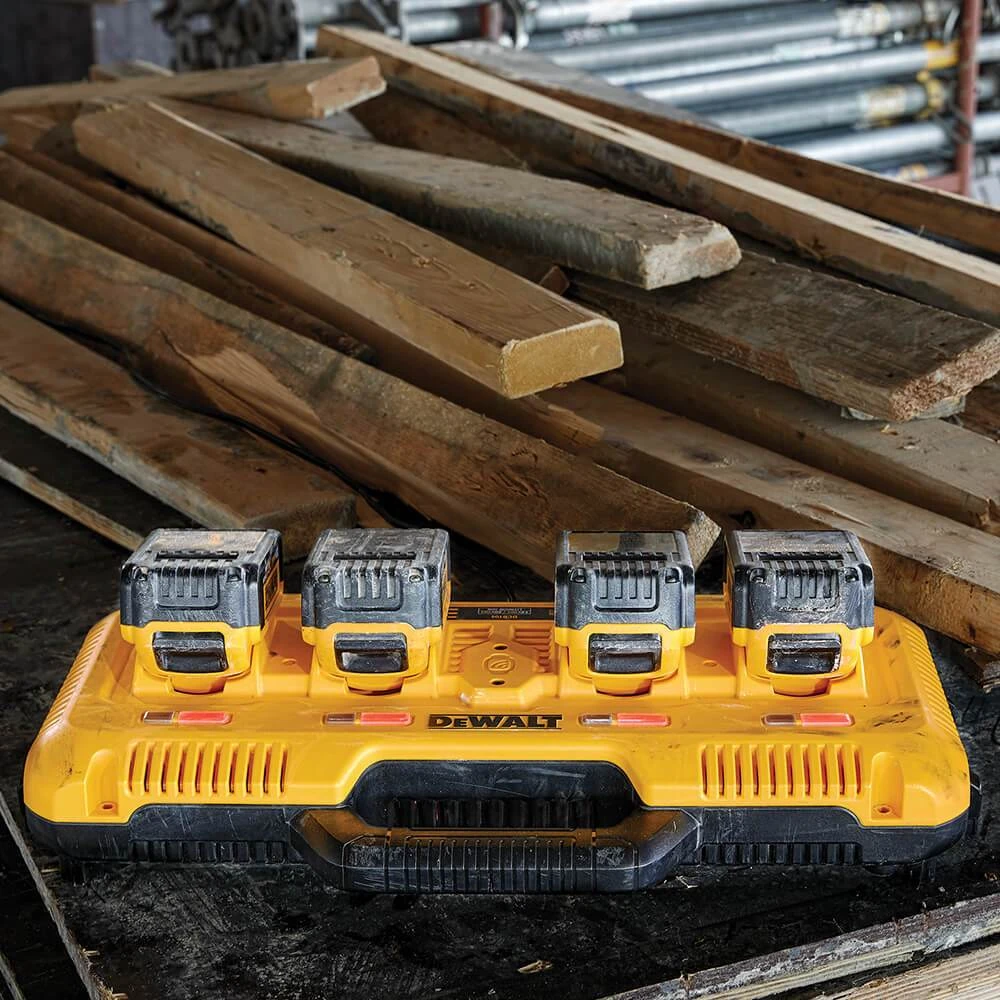 DeWALT DCB104 4 Port Durable Multiport Recharging Simultaneous Fast Charger 7 DeWALT DCB104 4 Port Durable Multiport Recharging Simultaneous Fast Charger – Image 7