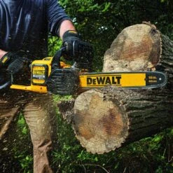 DeWALT DCCS670B 60V MAX FLEXVOLT 16" Cordless Lithium-Ion Chainsaw - Bare Tool -3D Prima Boutique dccs670b 7 710b07f2 b3b3 4141 8c68 91a4d185f747