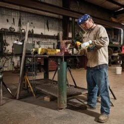 DeWALT DCG413R2 20V MAX XR 4-1/2-Inch Cordless Brushless Angle Grinder Kit -3D Prima Boutique dcg413r2 8