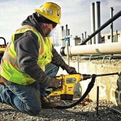 DeWALT DCH481X2 60V 9/16-Inch SDS-MAX Combination Hammer Driver Kit -3D Prima Boutique dch481x2 4 7f258b53 aafc 4c73 9eeb 5dea7947a828