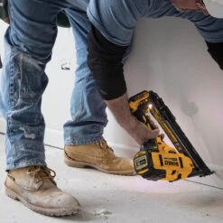 DeWALT DCN650D1 20V MAX XR 15-Gauge Cordless Angled Finish Nailer Kit -3D Prima Boutique dcn650d1 7