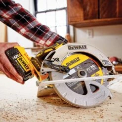 DeWALT DCS570B 20V 7-1/4-Inch Cordless Lithium-Ion Circular Saw - Bare Tool -3D Prima Boutique dcs570b 3 53d713e7 3e1b 477d a6e6 4e533c9763cf