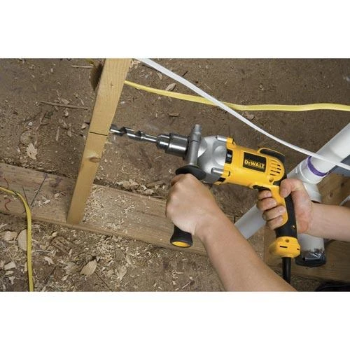 DeWALT DWD210G 1/2" 10-Amp Variable Speed Drill 4 DeWALT DWD210G 1/2" 10-Amp Variable Speed Drill – Image 4
