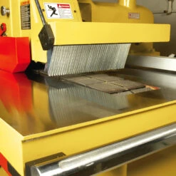 Powermatic SLR12 15-Hp 230/460V Heavy Duty Cast Iron Straight Line Rip Saw 7 Powermatic SLR12 15-Hp 230/460V Heavy Duty Cast Iron Straight Line Rip Saw -3D Prima Boutique pwc 1791285 4