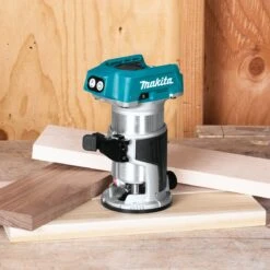 Makita XTR01Z 18-Volt 1/4-Inch Cordless Brushless Compact Router - Bare Tool -3D Prima Boutique xtr01z 5 a46f535e 785f 46d8 b5e7 bfd974ef48f8