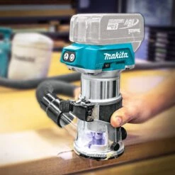 Makita XTR01Z 18-Volt 1/4-Inch Cordless Brushless Compact Router - Bare Tool -3D Prima Boutique xtr01z 6 b373bf56 2fcf 4847 b99c 6fc52ccaae99